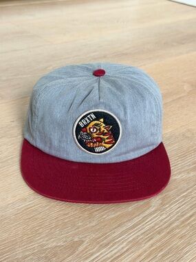 NWOT NEW Brixton Kit Snapback Hat Gray Maroon Flat Brim Mid Profile Cap Hat
